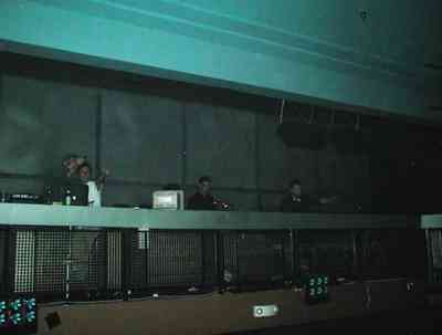 djs 