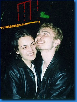 011.jpg